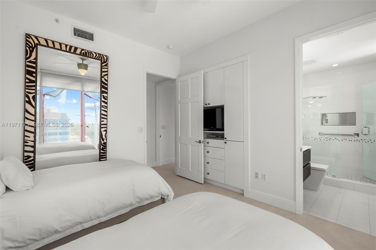 626 Coral Way #1104 Coral Gables, FL 33134