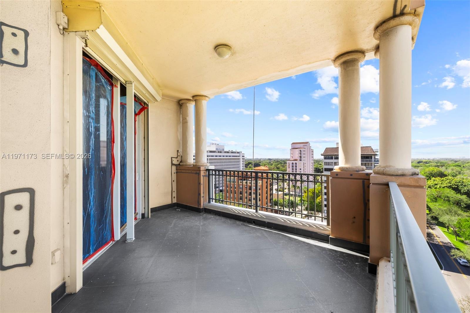 626 Coral Way #1104 Coral Gables, FL 33134