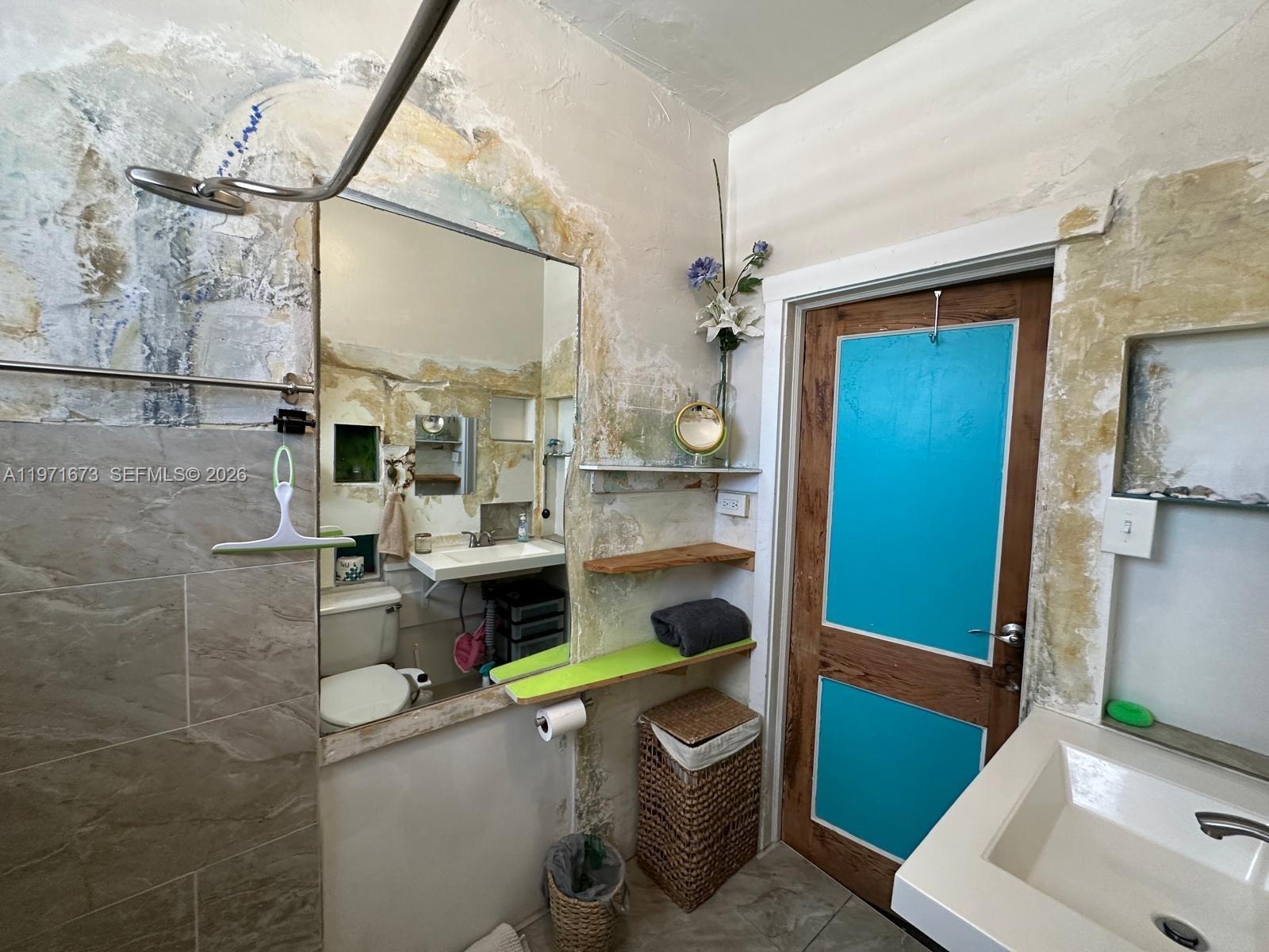 428 SW 9th St #15 Miami, FL 33130