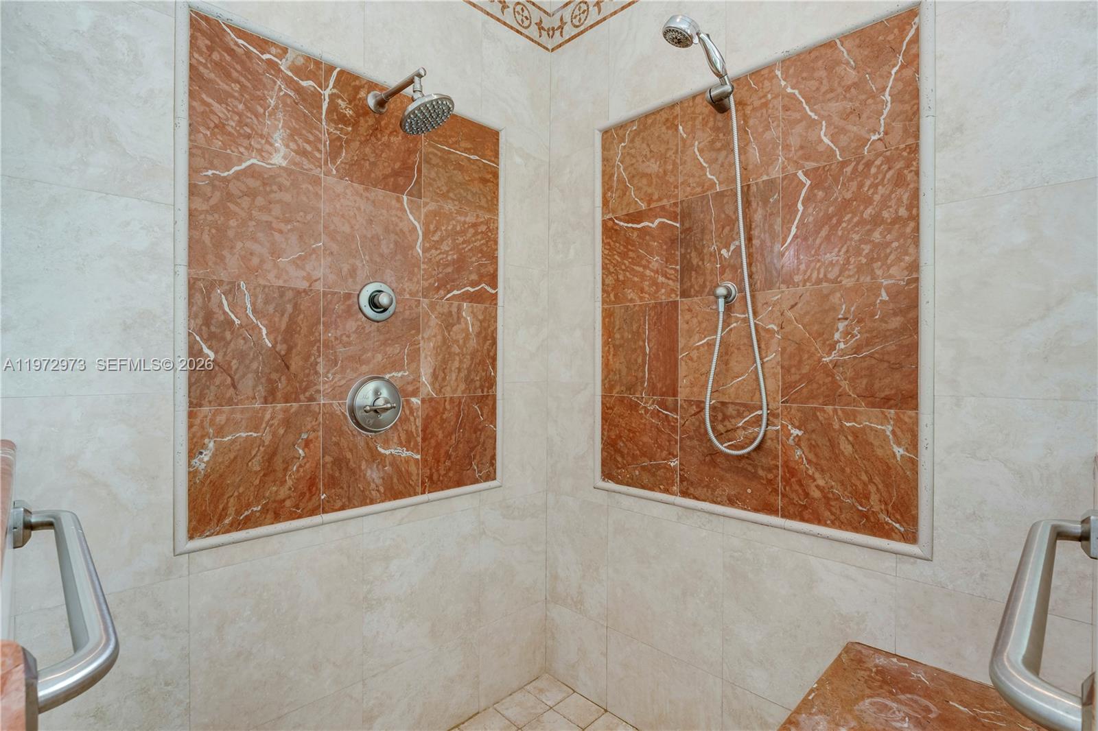 8561 SW 167th Ter Palmetto Bay, FL 33157