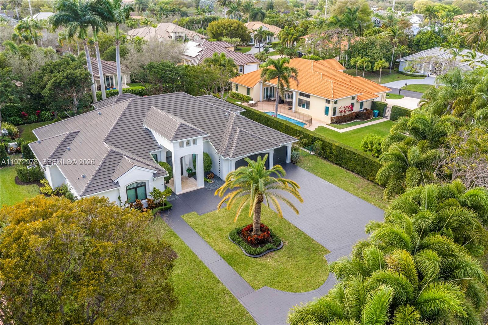 8561 SW 167th Ter Palmetto Bay, FL 33157