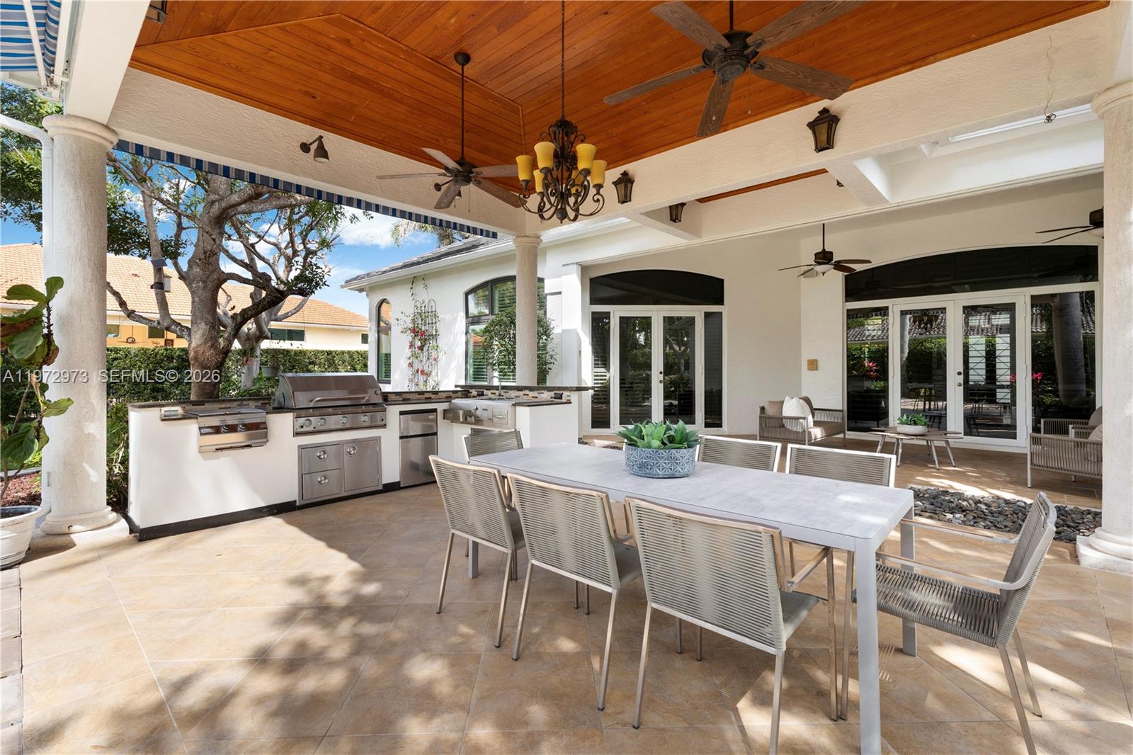 8561 SW 167th Ter Palmetto Bay, FL 33157