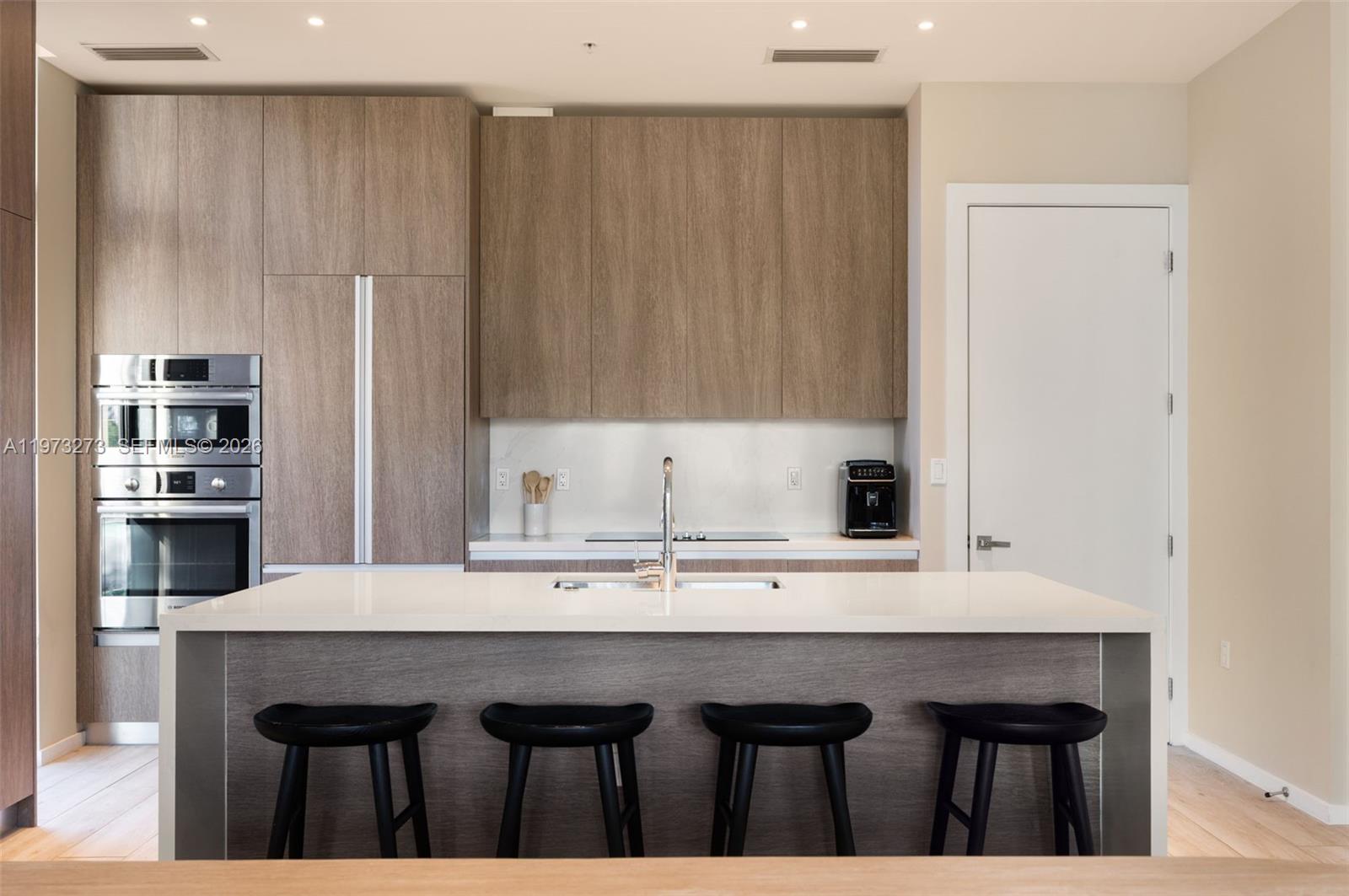 3156 SW 27th Ave #305 Coconut Grove, FL 33133