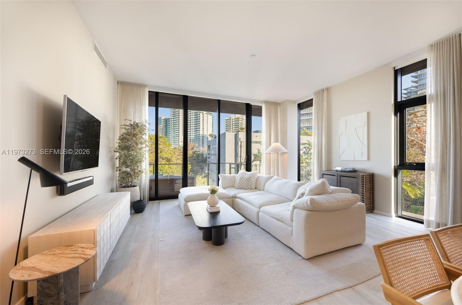 3156 SW 27th Ave #305 Coconut Grove, FL 33133