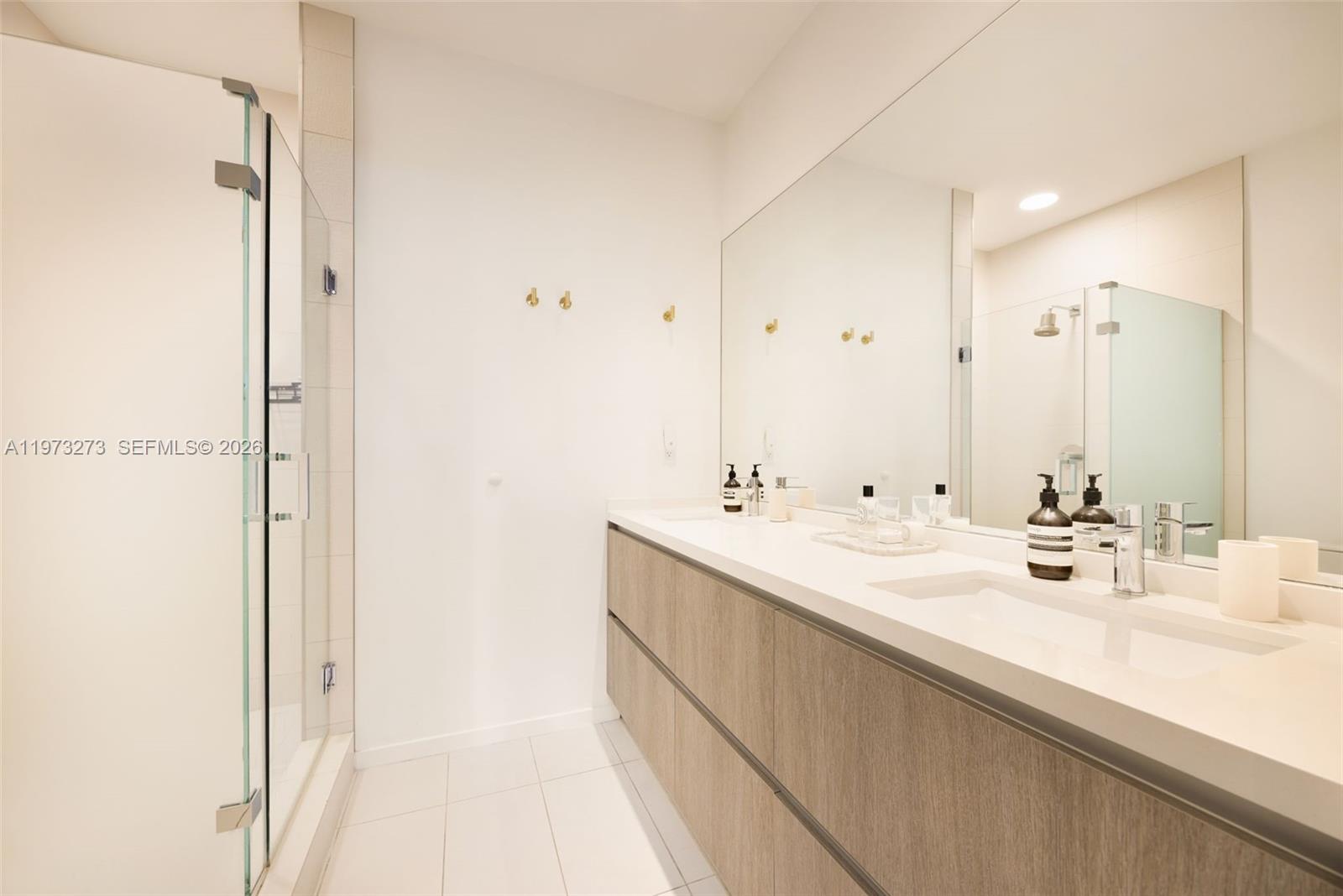 3156 SW 27th Ave #305 Coconut Grove, FL 33133