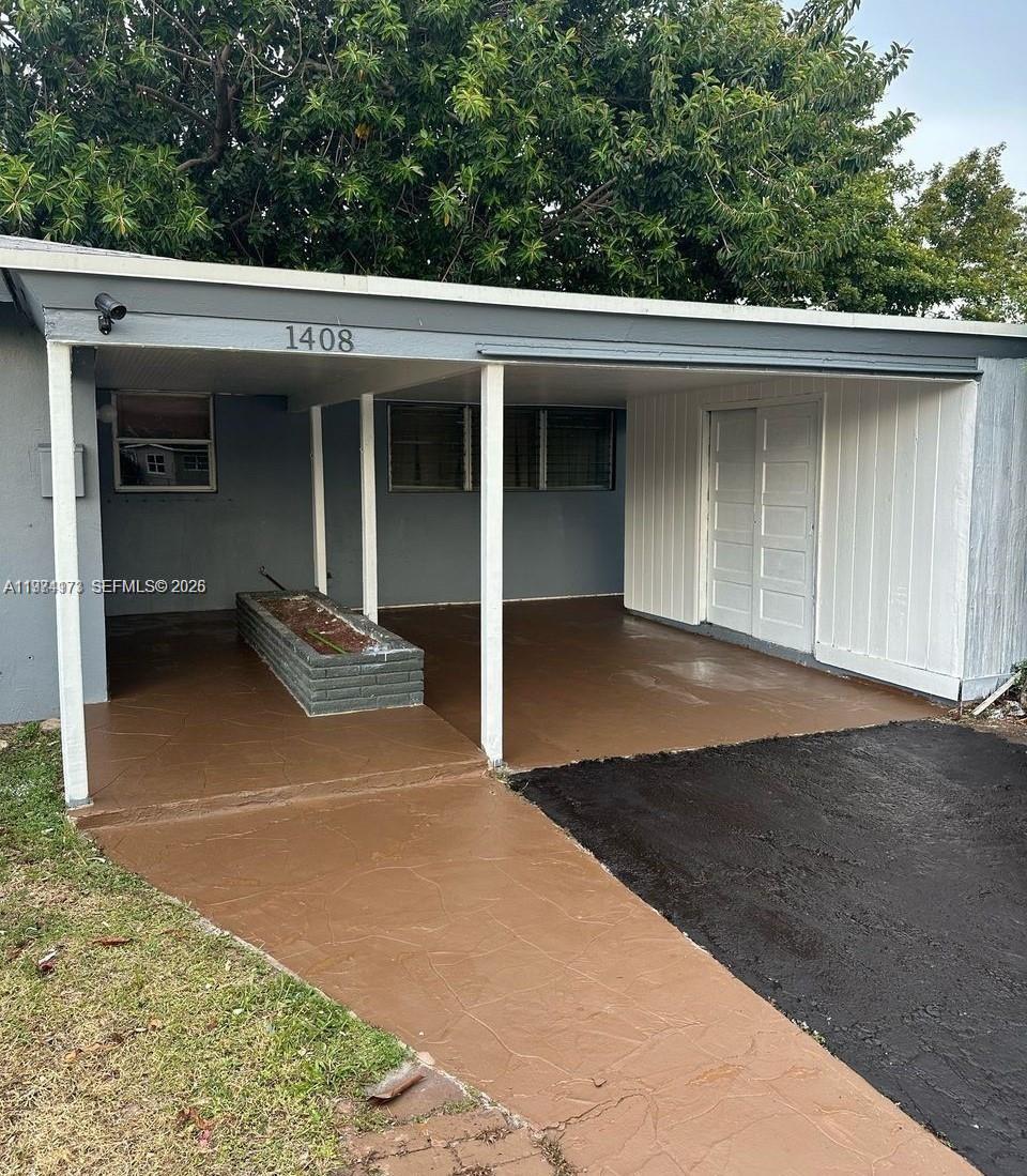 1408 NW 9th Ave Fort Lauderdale, FL 33311