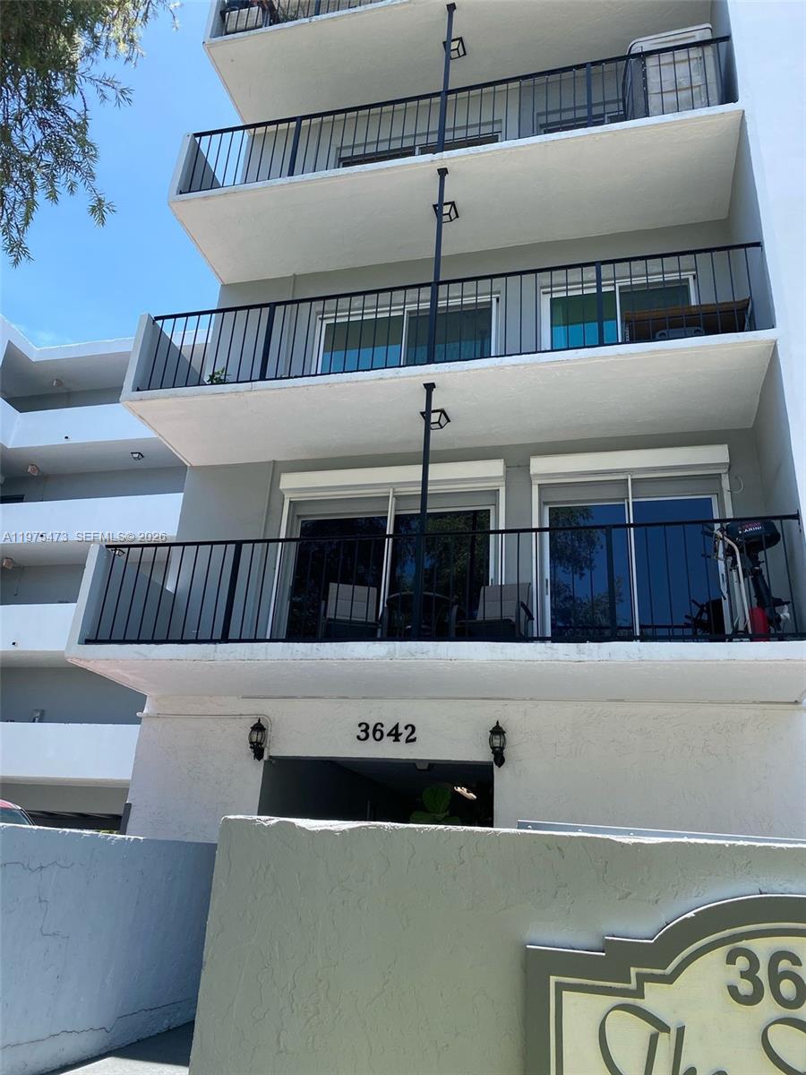 3642 NE 171st St #208 North Miami Beach, FL 33160