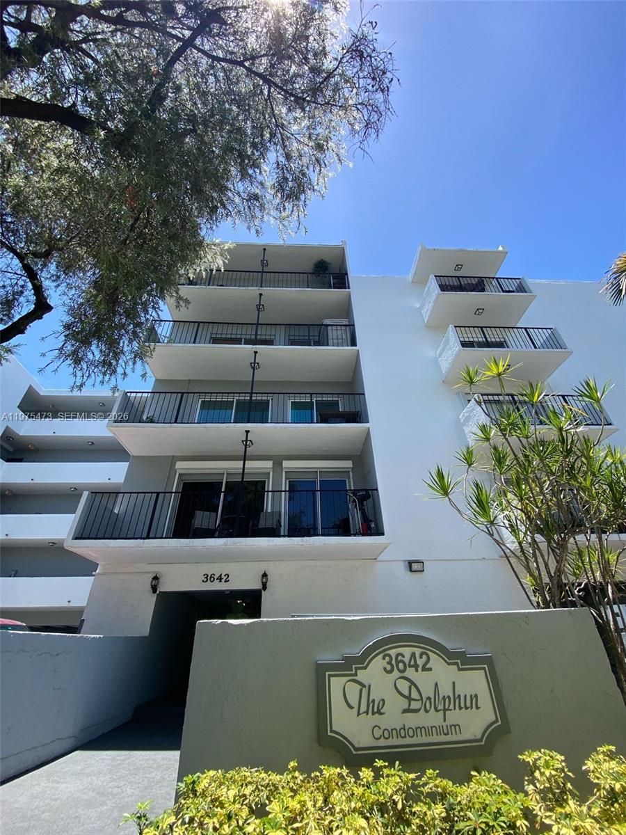 3642 NE 171st St #208 North Miami Beach, FL 33160