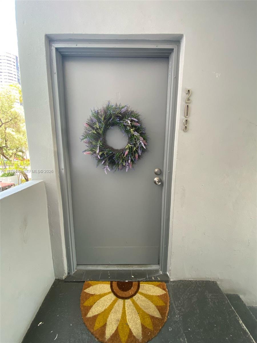 3642 NE 171st St #208 North Miami Beach, FL 33160