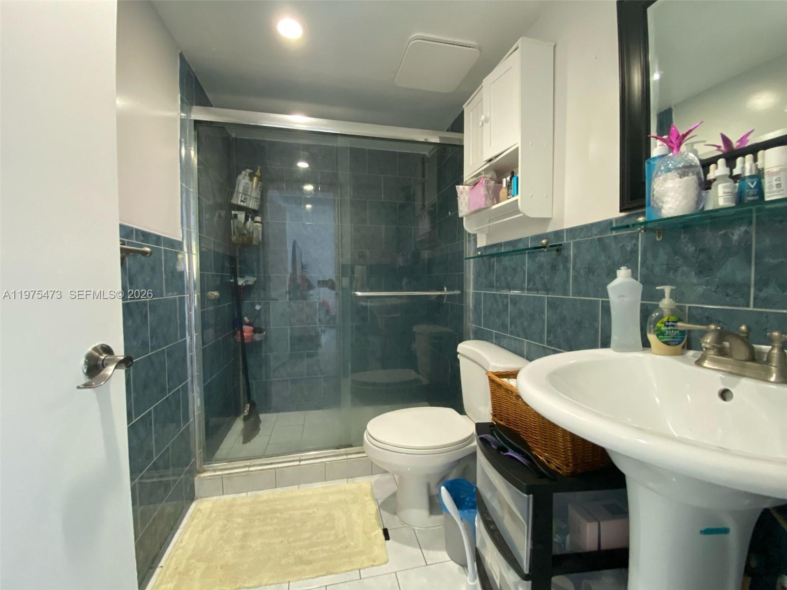 3642 NE 171st St #208 North Miami Beach, FL 33160