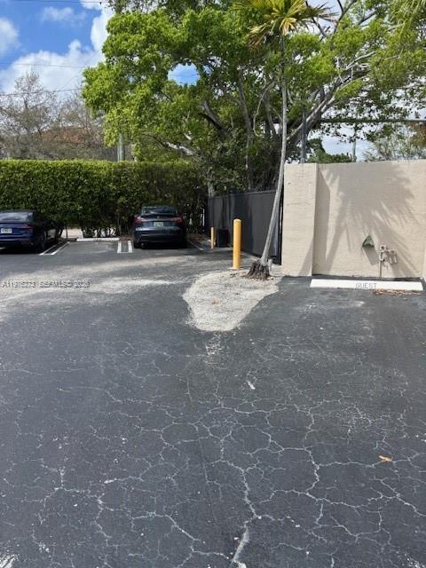 3190 Bird Ave #15 Coconut Grove, FL 33133