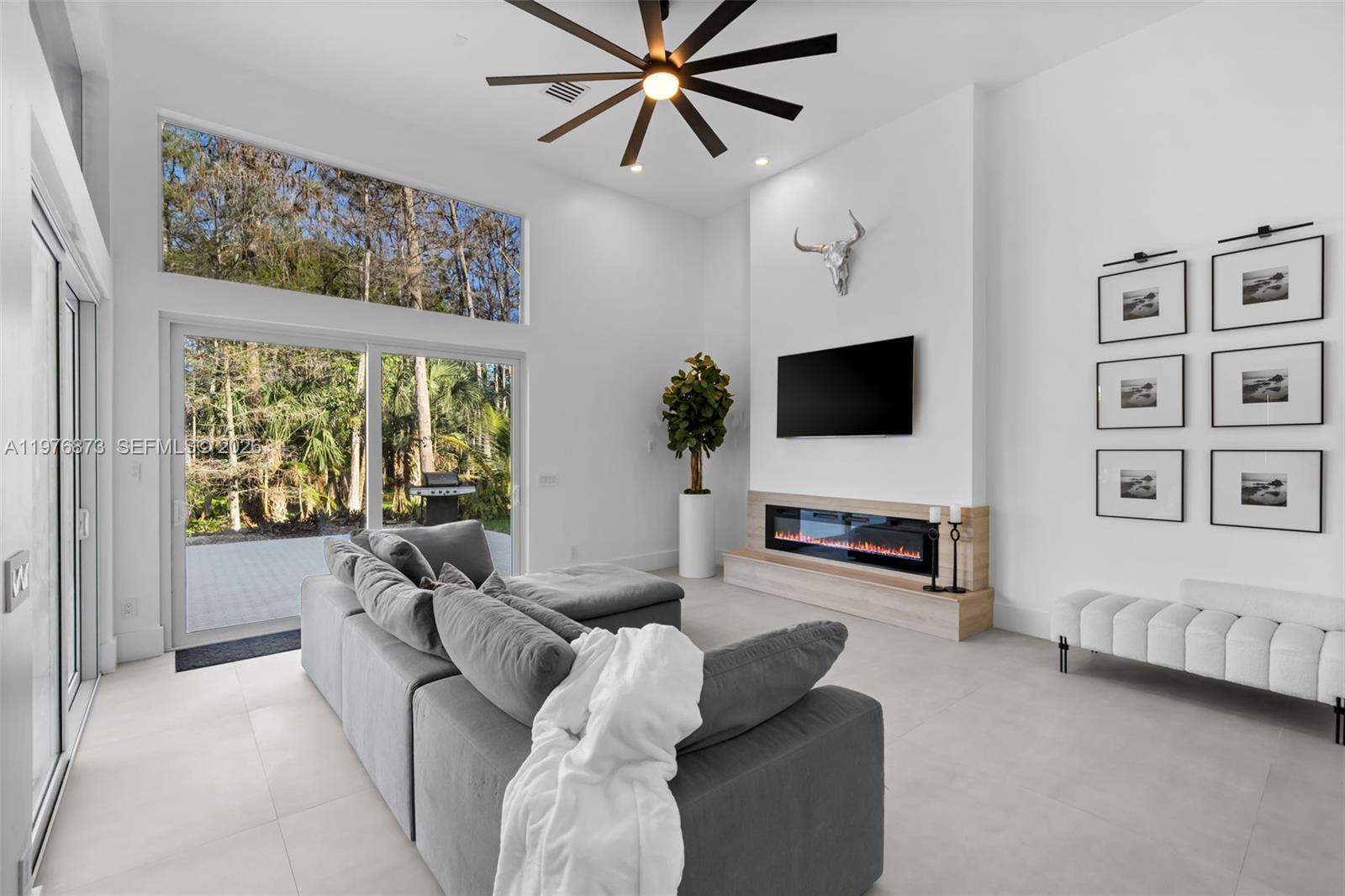 5952 NW 66th Ave Parkland, FL 33067