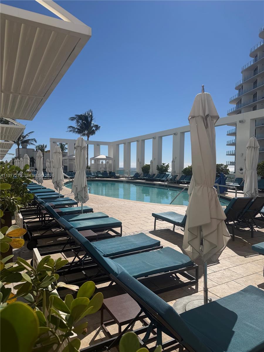 551 N Fort Lauderdale Bch Blvd #R1810 Fort Lauderdale, FL 33304