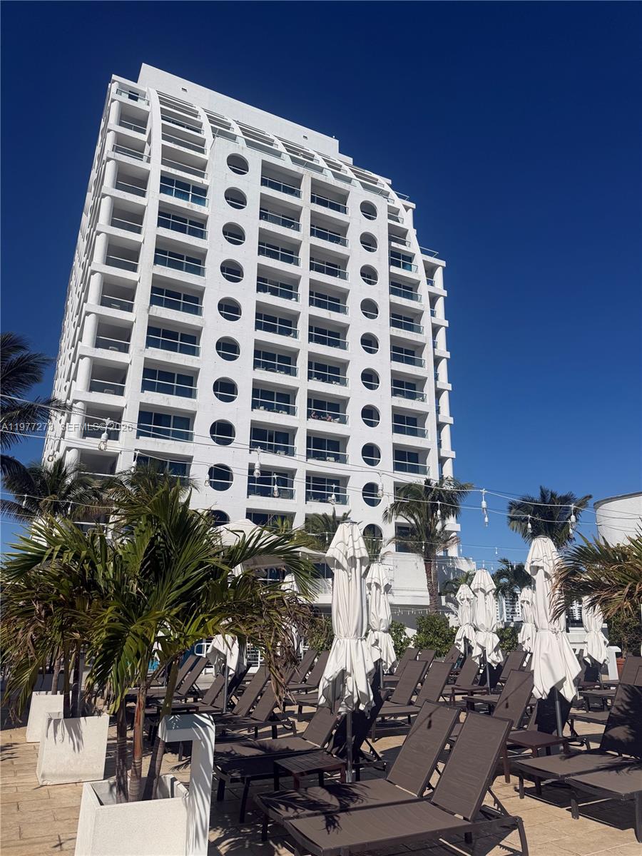 551 N Fort Lauderdale Bch Blvd #R1810 Fort Lauderdale, FL 33304