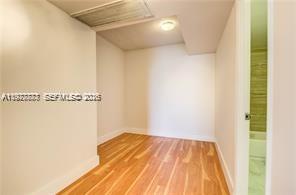 5555 Collins Ave #15W Miami Beach, FL 33140