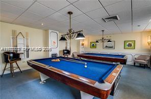 5555 Collins Ave #15W Miami Beach, FL 33140