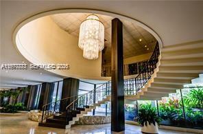 5555 Collins Ave #15W Miami Beach, FL 33140