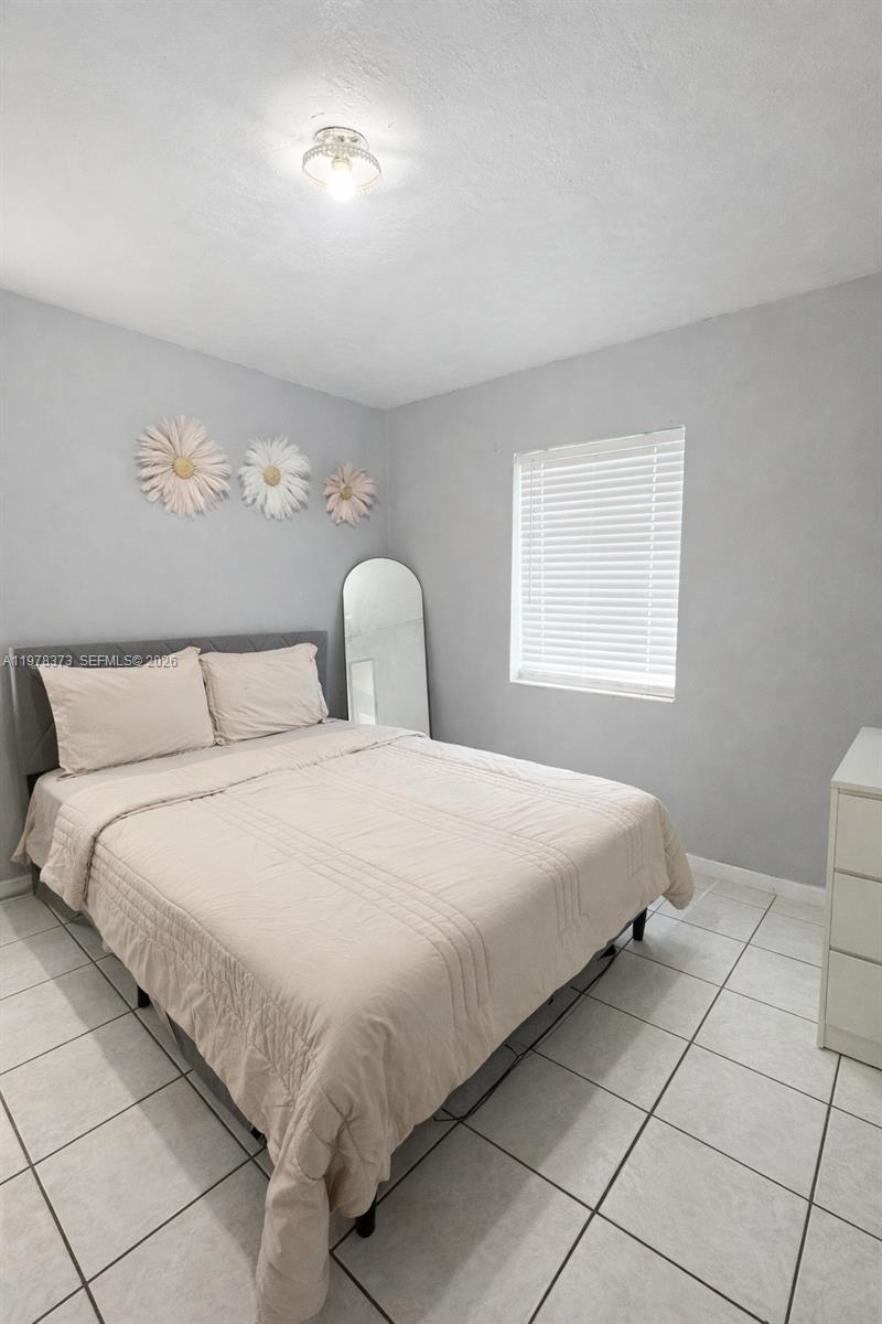 330 NW 23rd Ct Miami, FL 33125