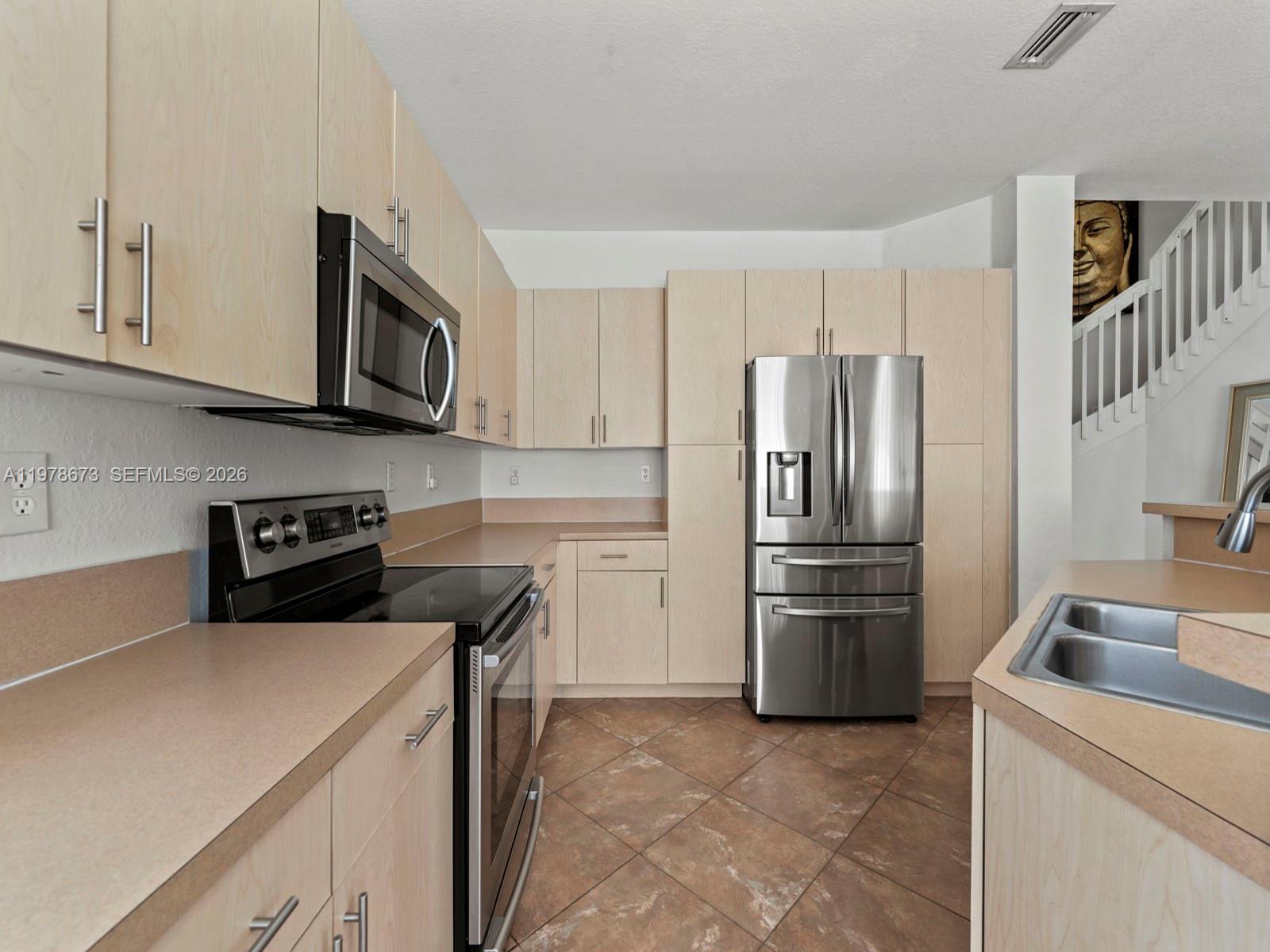 10230 SW 227th St Cutler Bay, FL 33190