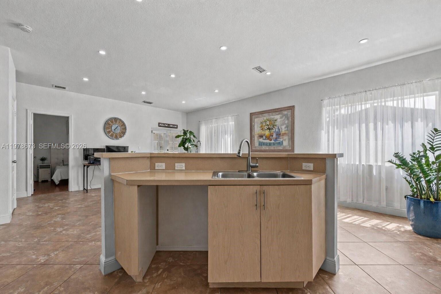 10230 SW 227th St Cutler Bay, FL 33190