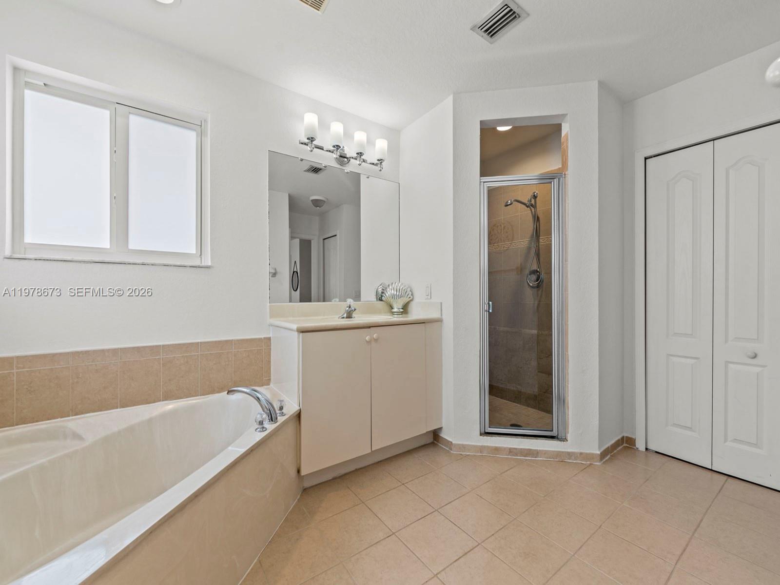 10230 SW 227th St Cutler Bay, FL 33190