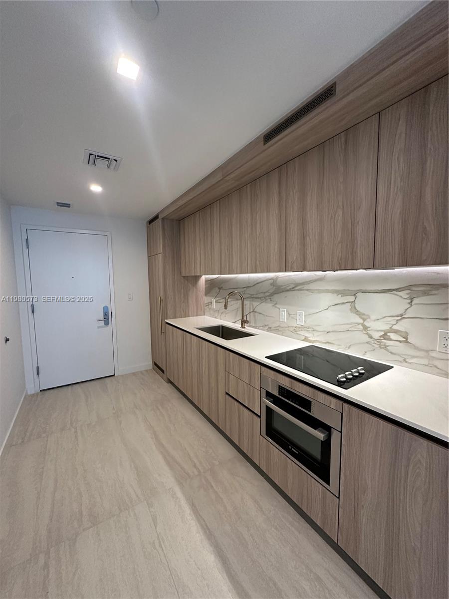 image Viceroy Brickell Residences2