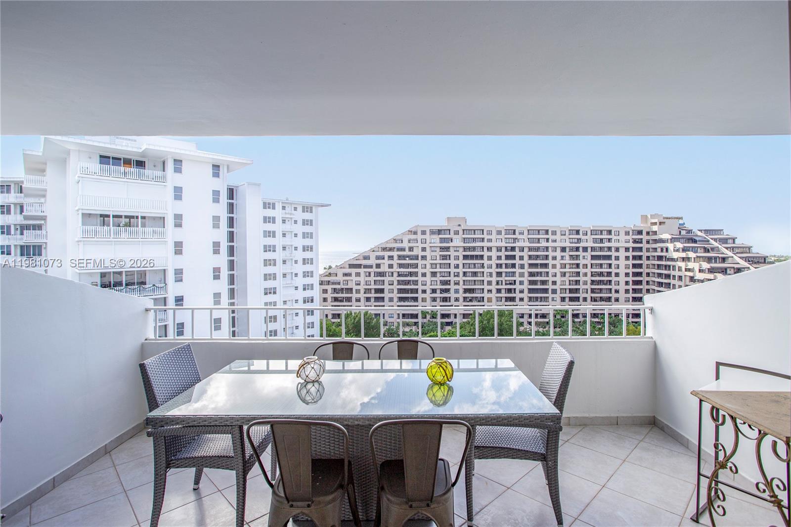 image Commodore Club South1