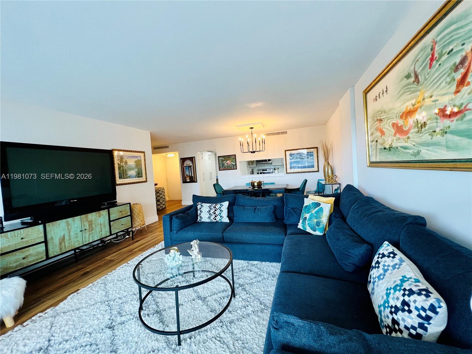 image Commodore Club South7