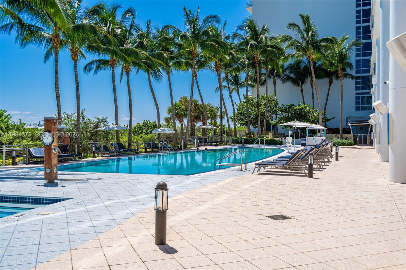 6899 Collins Ave #1602 Miami Beach, FL 33141