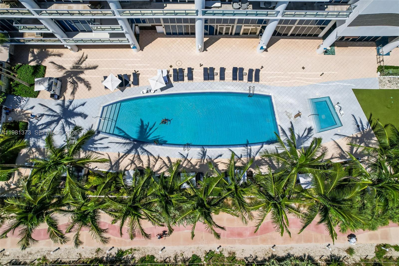 6899 Collins Ave #1602 Miami Beach, FL 33141