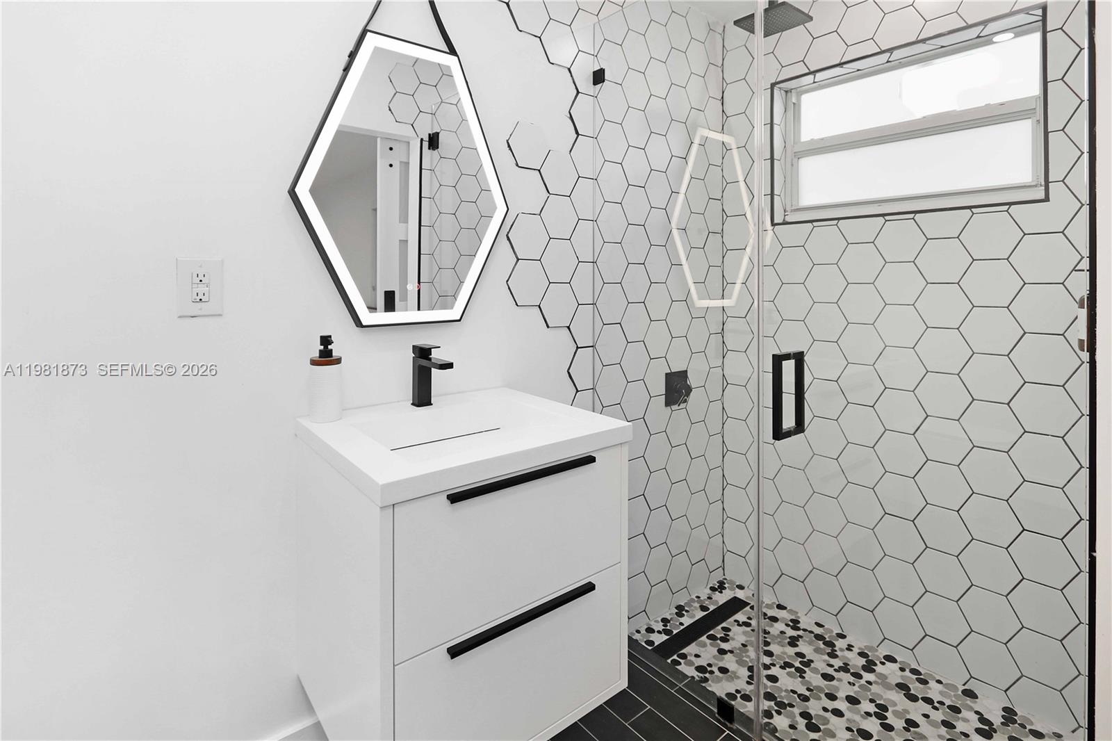 1611 Madison St Hollywood, FL 33020