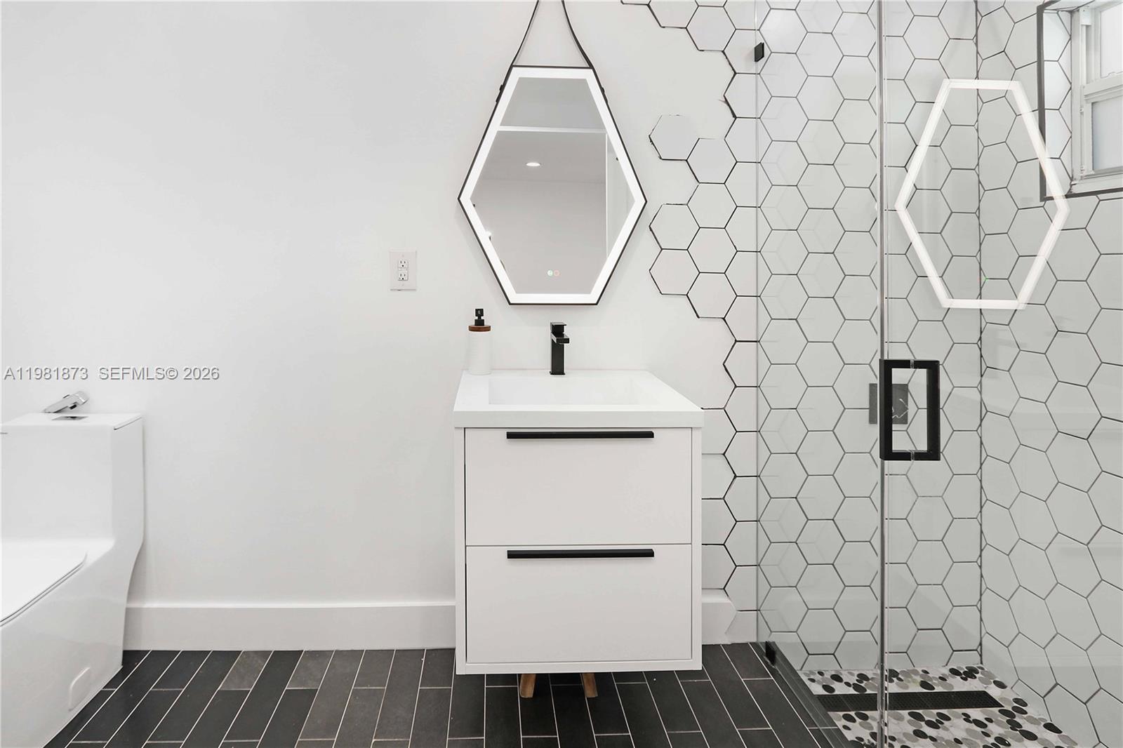 1611 Madison St Hollywood, FL 33020