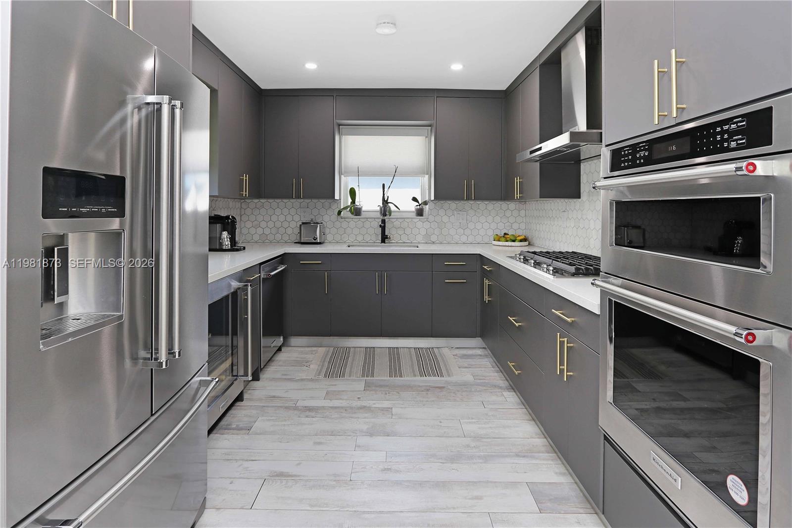 1611 Madison St Hollywood, FL 33020