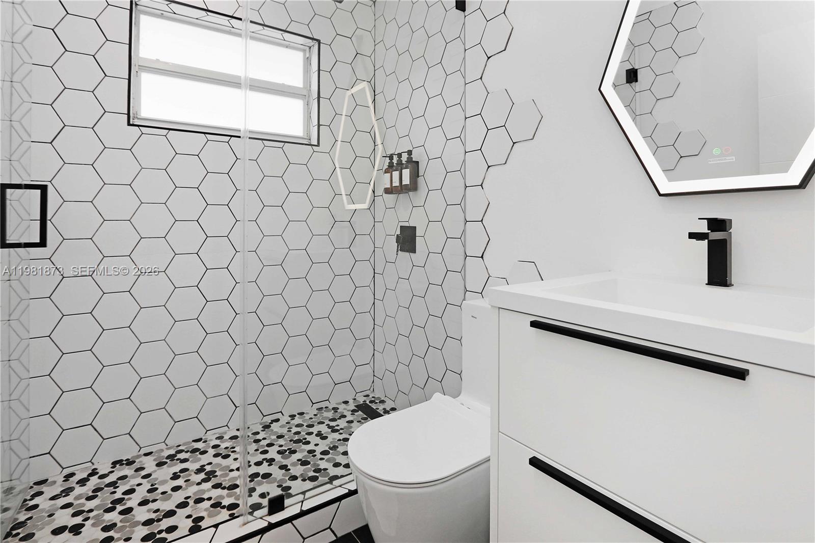 1611 Madison St Hollywood, FL 33020