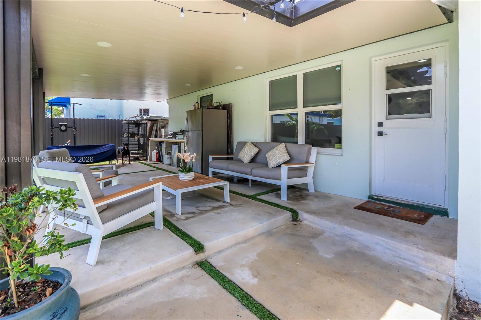 1611 Madison St Hollywood, FL 33020