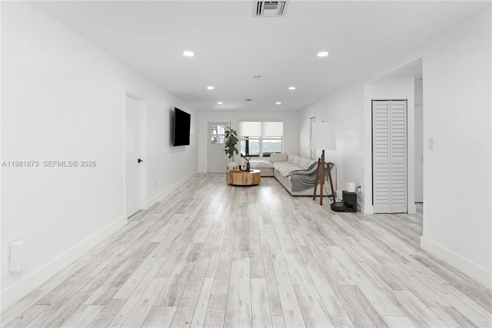 1611 Madison St Hollywood, FL 33020