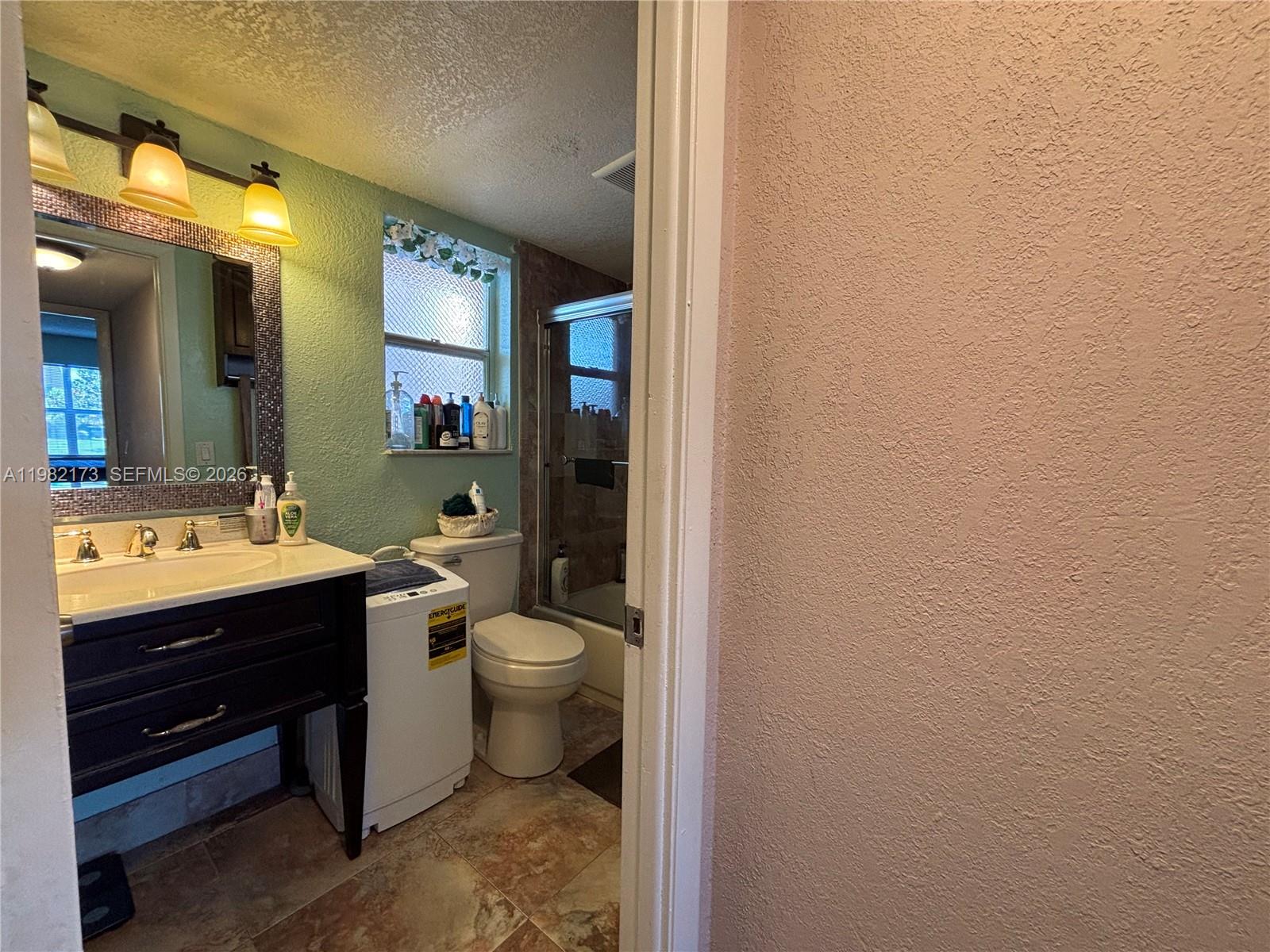 9900 Sunrise Lks Blvd #107 Sunrise, FL 33322