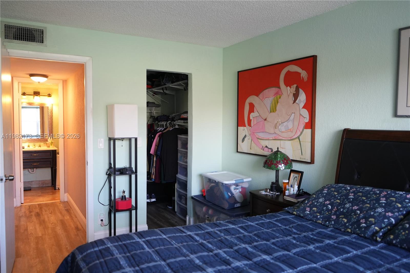 9900 Sunrise Lks Blvd #107 Sunrise, FL 33322