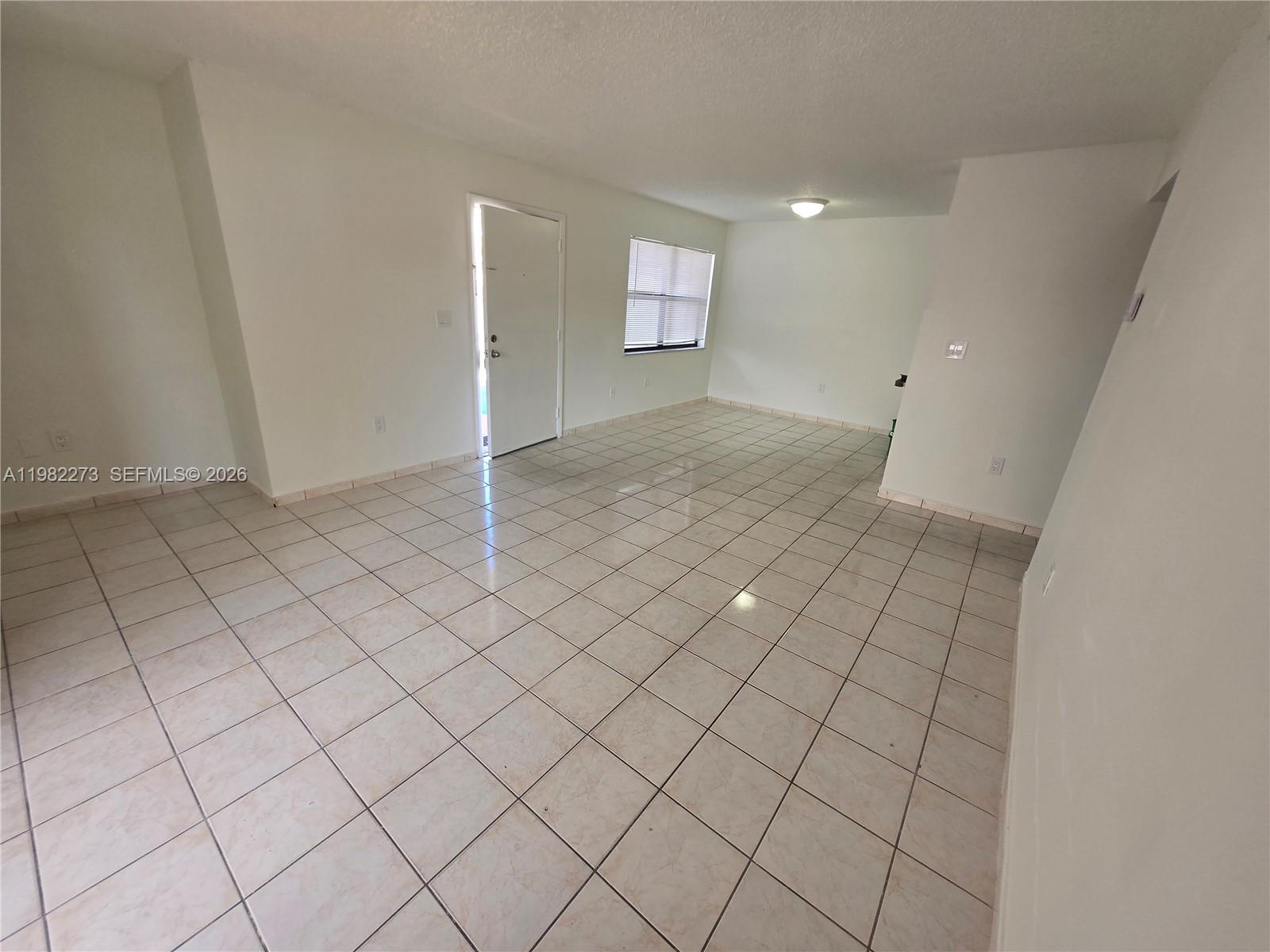 14835 SW 80th St #103-6 Miami, FL 33193