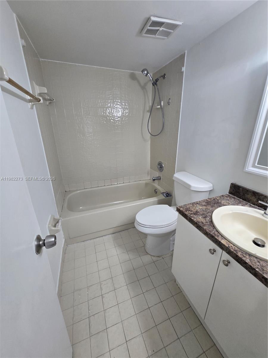 14835 SW 80th St #103-6 Miami, FL 33193