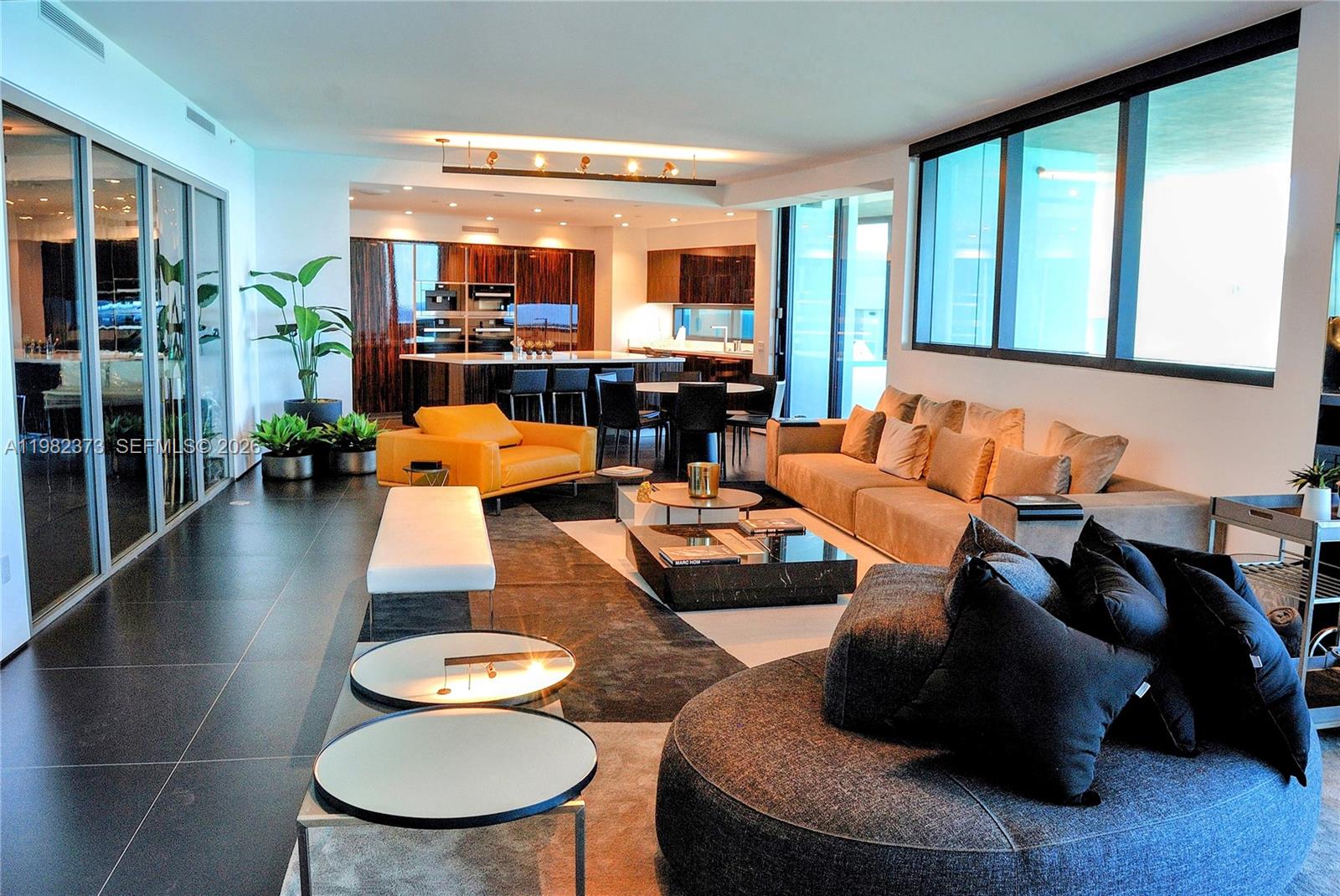 18555 Collins Ave #3005 Sunny Isles Beach, FL 33160