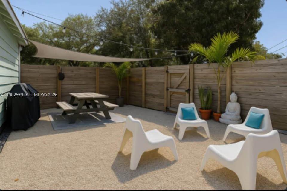 213 N E St Lake Worth, FL 33460