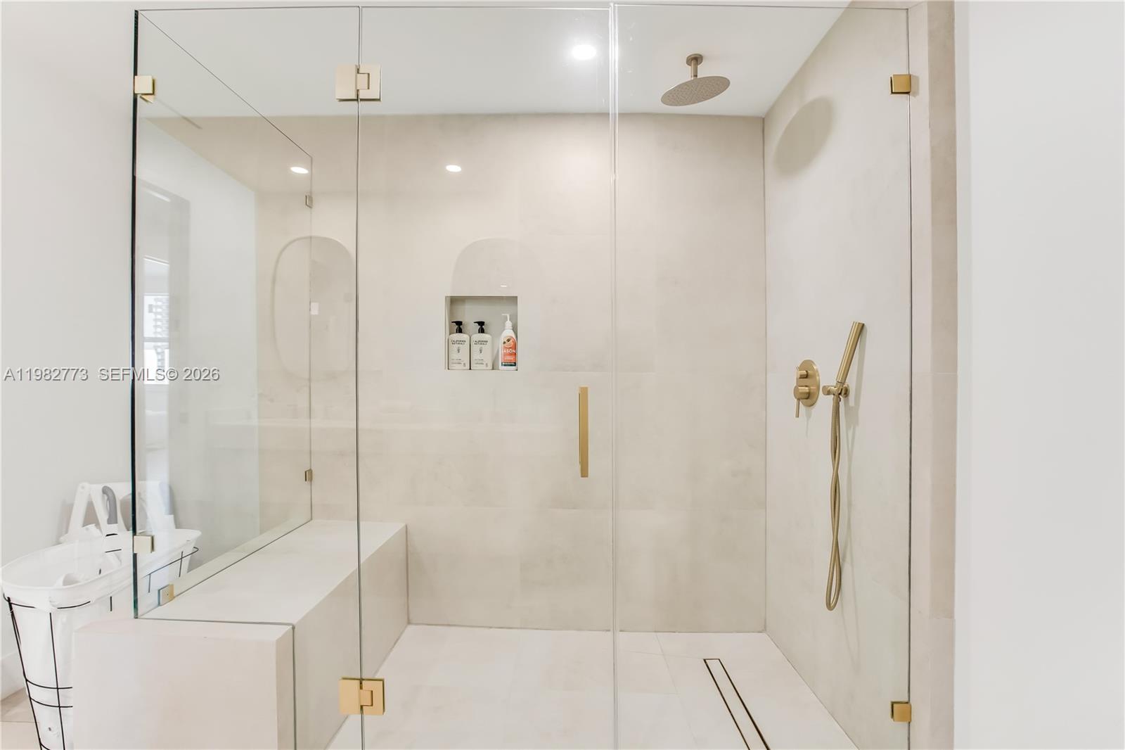 1865 S Ocean Dr #21C Hallandale Beach, FL 33009