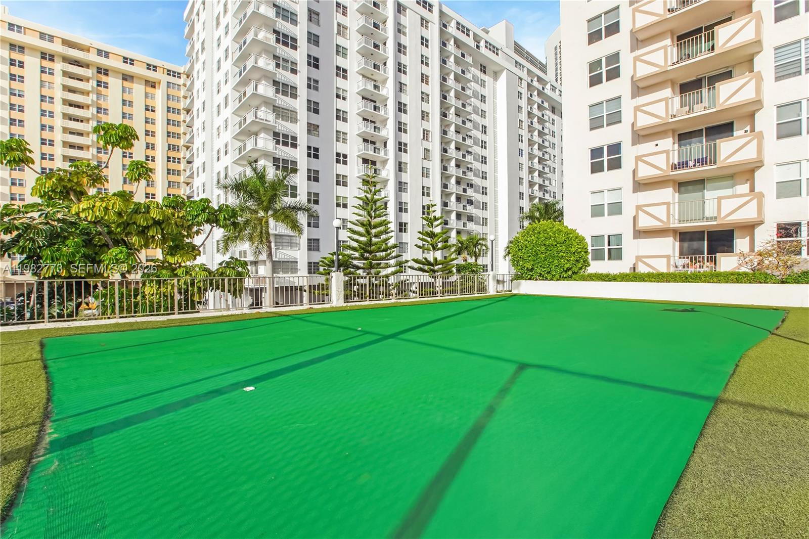 1865 S Ocean Dr #21C Hallandale Beach, FL 33009