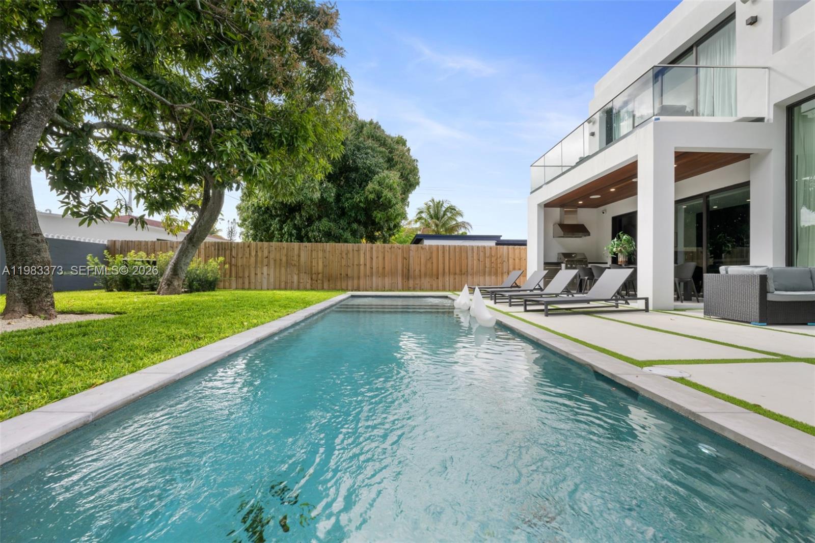 80 NW 45th St Miami, FL 33127