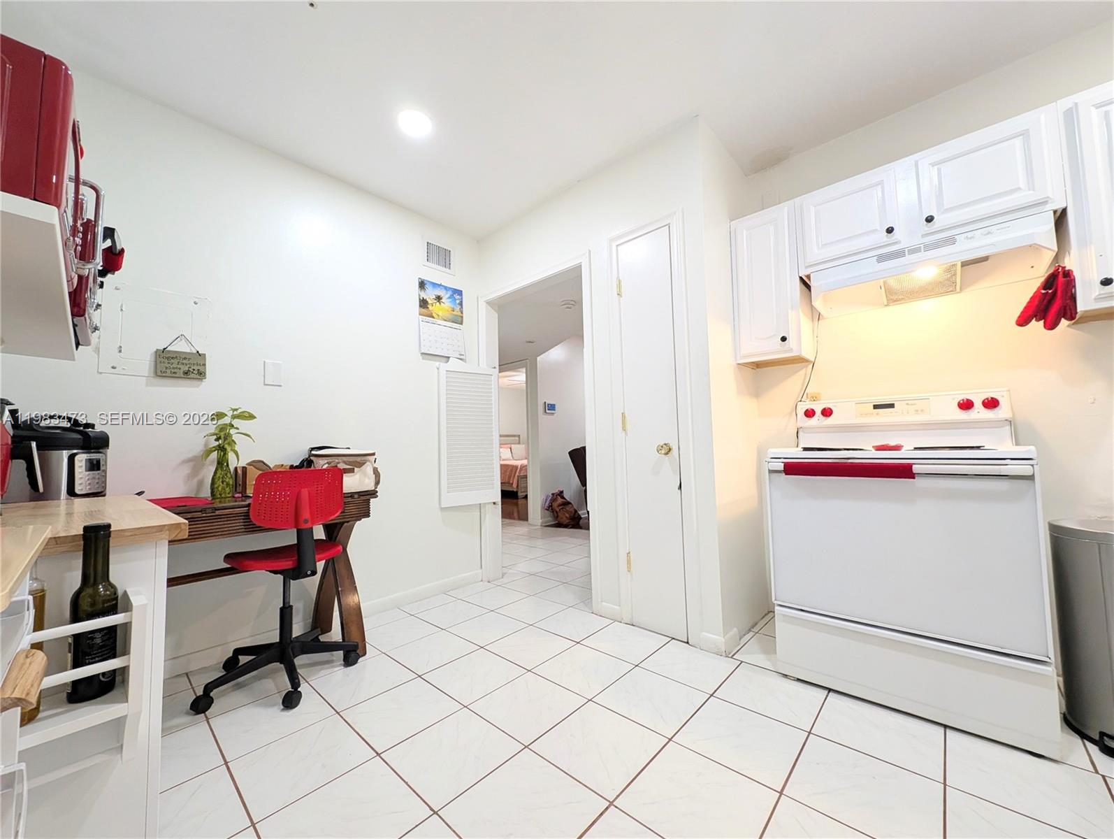 4801 NW 22nd Ct #205 Lauderhill, FL 33313