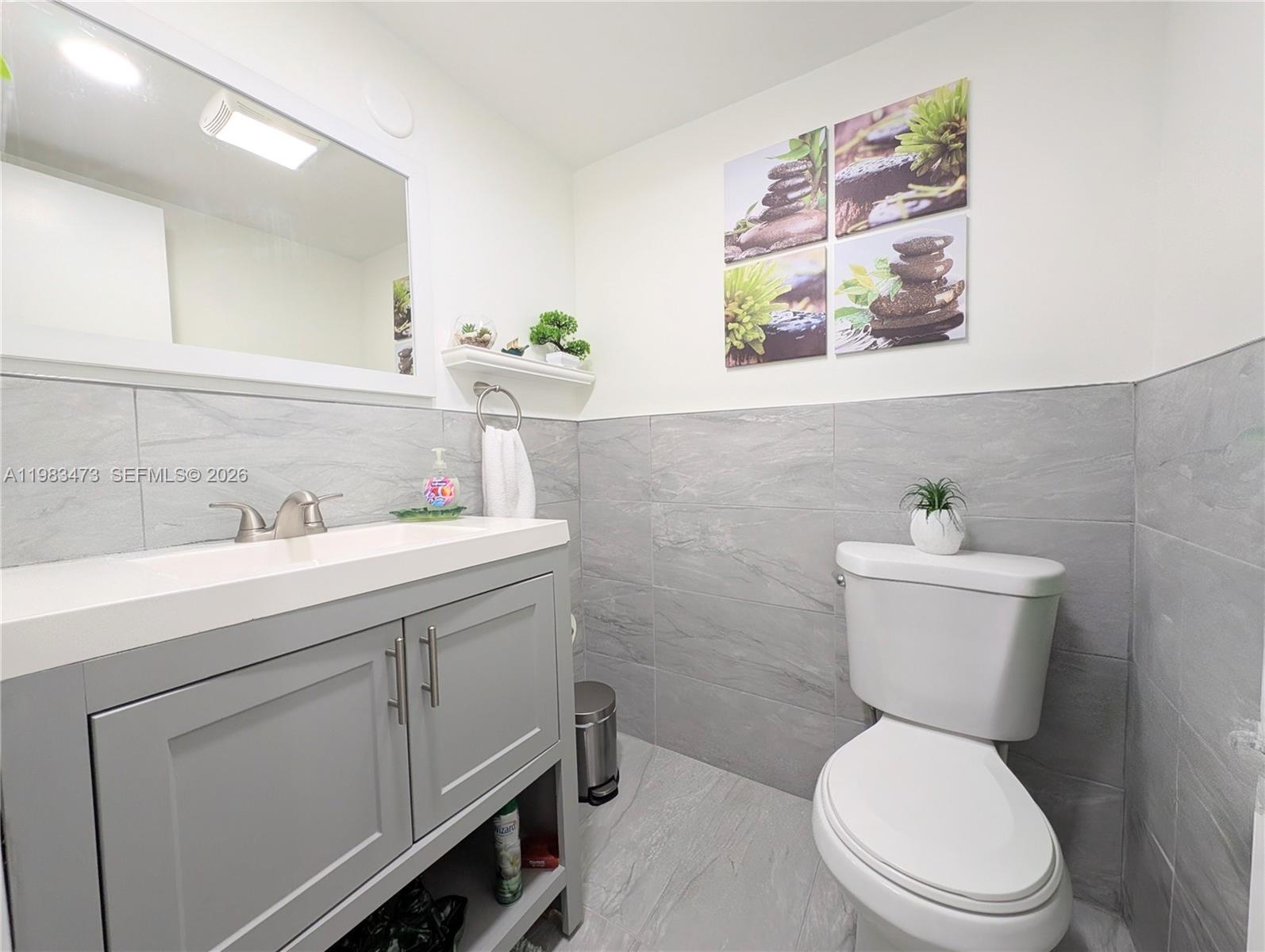 4801 NW 22nd Ct #205 Lauderhill, FL 33313