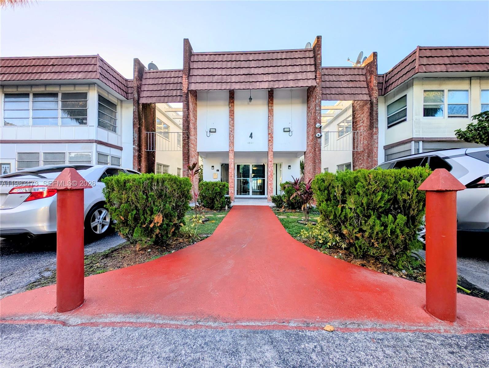 4801 NW 22nd Ct #205 Lauderhill, FL 33313