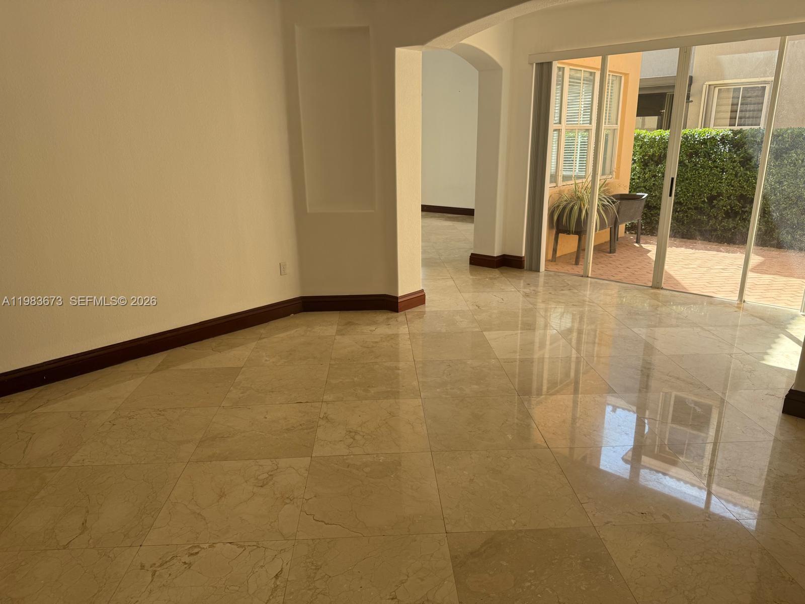 7943 NW 111th Ct Doral, FL 33178