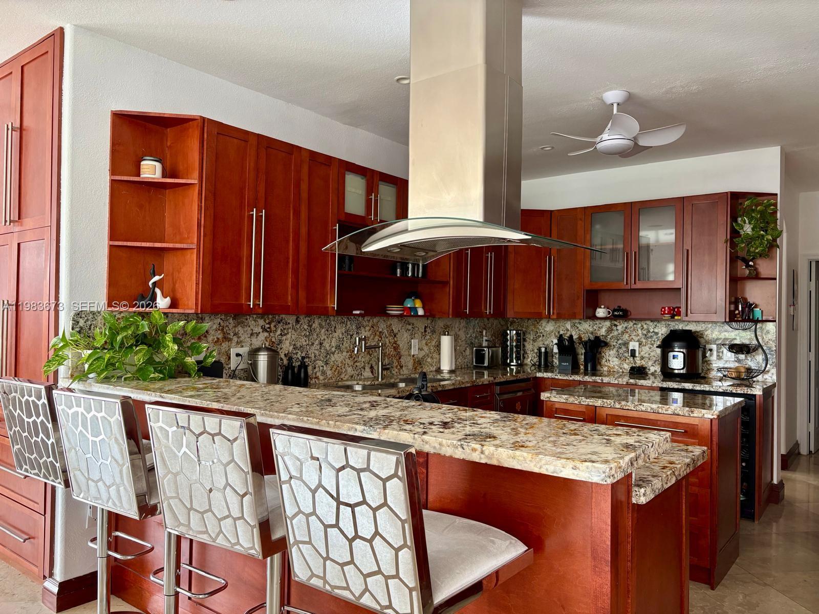 7943 NW 111th Ct Doral, FL 33178